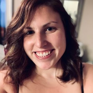 Meet your Posher, Natalie